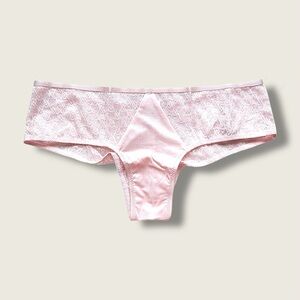Victoria’s Secret Cheeky Panty Medium New